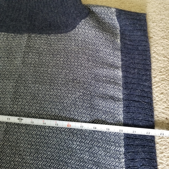 Ten Thousand Villages Urban Peasant Alpaca Tunic Poncho - Picture 9 of 11